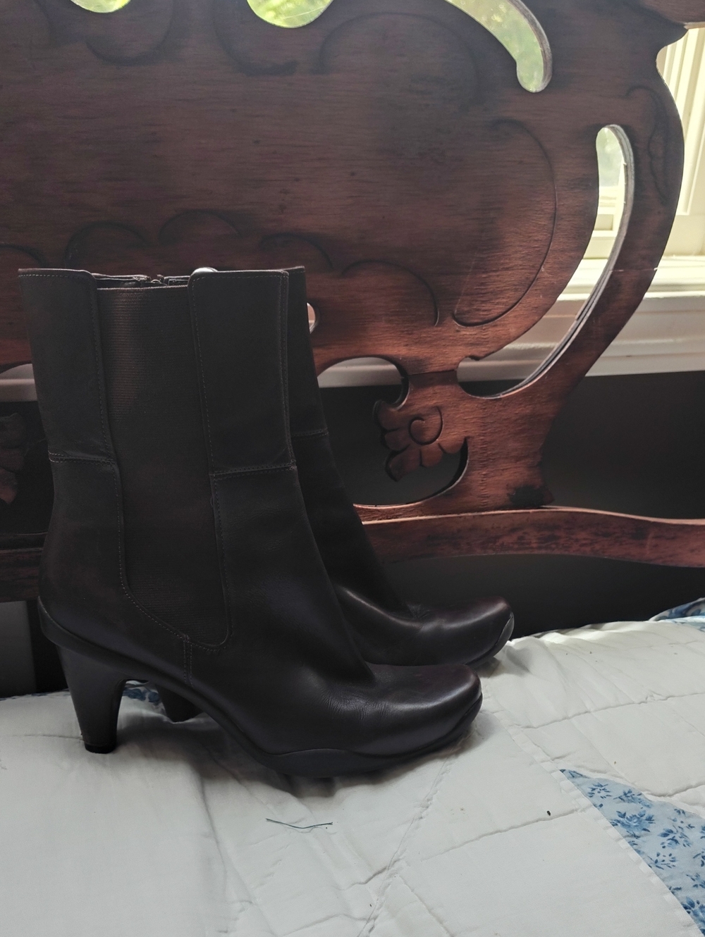 Kenneth Cole Reaction Women's Black Leather Mid-Calf Heel Boots